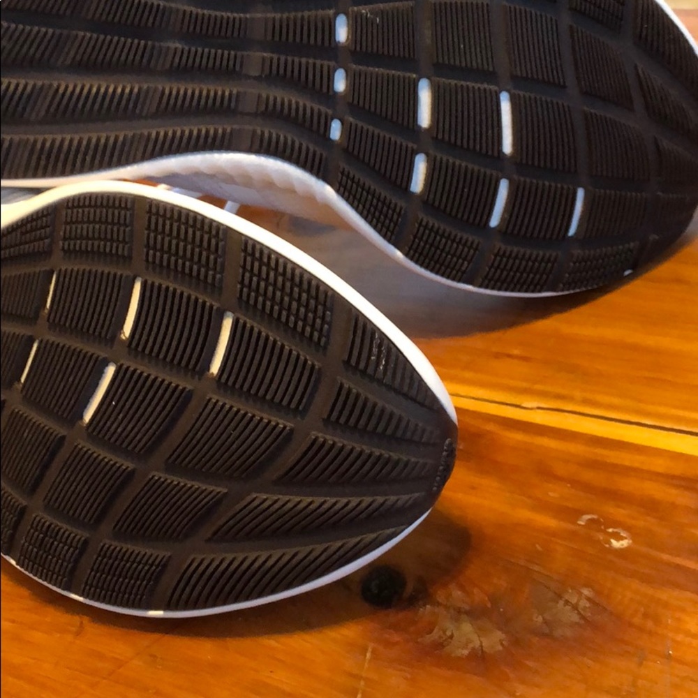 Adidas Edgebounce - Picture 7 of 8